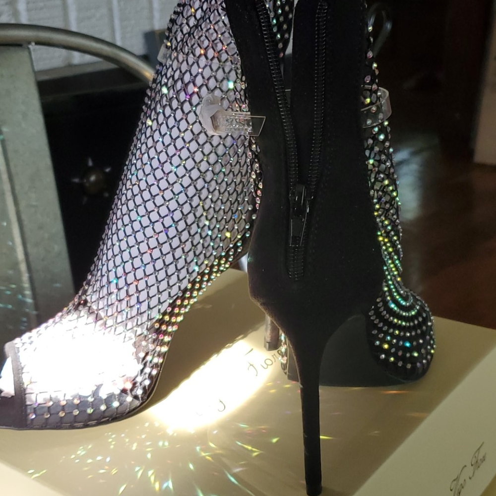 Fishnet Stiletto Sandals - Picture 10 of 13